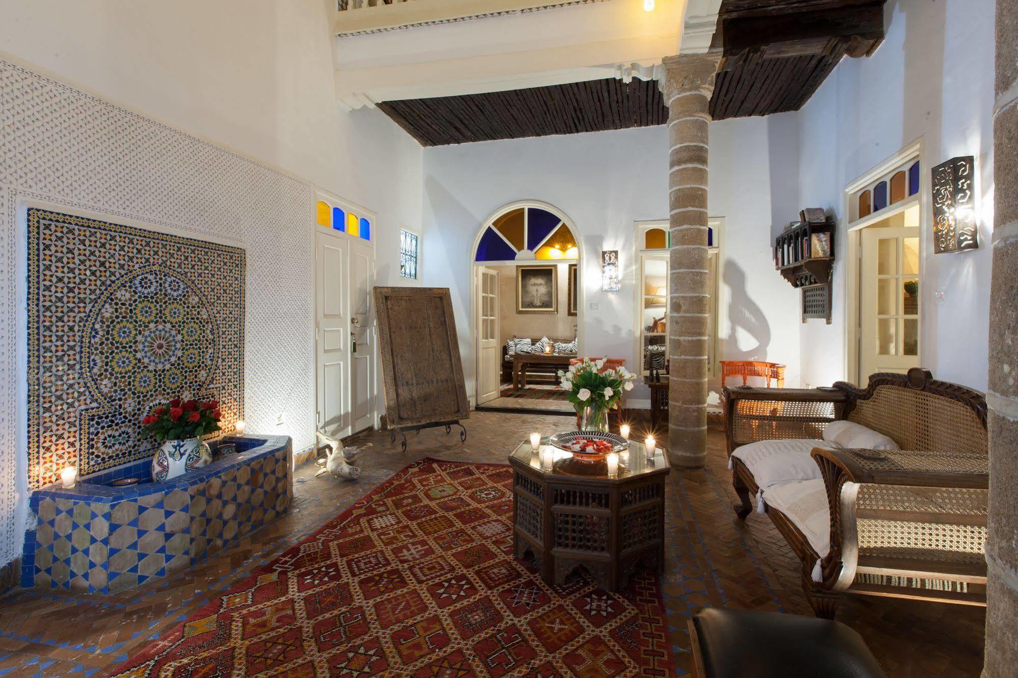Riad Emotion エッサウィラ エクステリア 写真